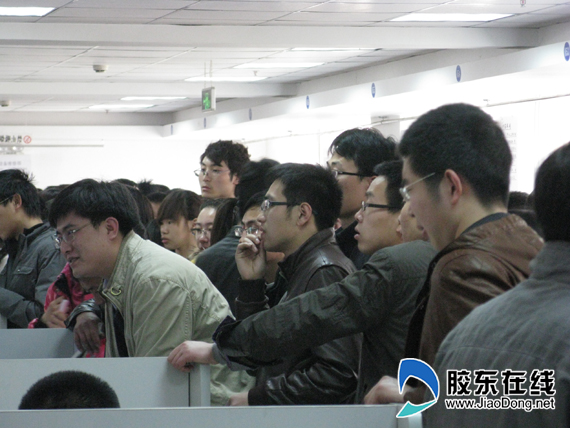 利国娱乐国际老牌w66招工市场“春意盎然” 求职求才“供需两旺”